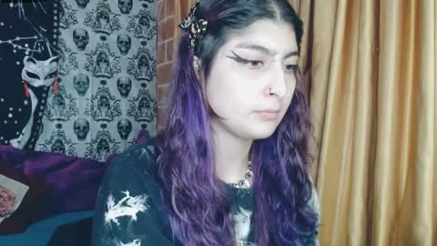    --  -- help me reach 100 hands up  online show from 03-09-25, 02:07