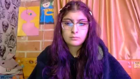    --  -- help me reach 100 hands up  online show from 09-16-25, 02:23