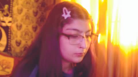    --  -- help me reach 100 hands up  online show from 10-02-25, 10:06