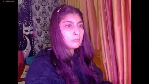    --  -- help me reach 100 hands up  online show from 10-22-25, 02:34