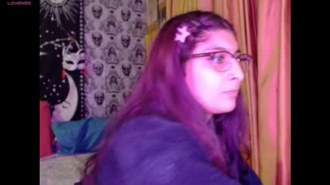    --  -- help me reach 100 hands up  online show from 11-27-25, 03:08