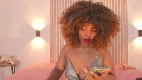 Snapshot of dakhota__35 chatting on 06-23-26, 12:03 Dakhota online show from 06-23-26, 12:03