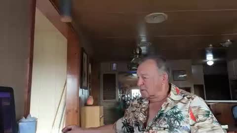 Snapshot of dakit2 chatting on 09-21-25, 03:13 dakit online show from 09-21-25, 03:13