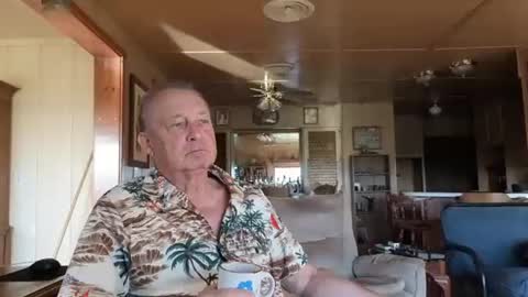 Snapshot of dakit2 chatting on 11-08-25, 03:45 dakit online show from 11-08-25, 03:45