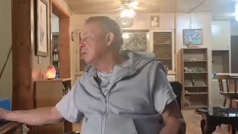 Snapshot of dakit2 chatting on 11-24-25, 01:55 dakit online show from 11-24-25, 01:55