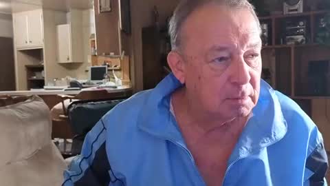 Snapshot of dakit2 chatting on 11-30-25, 04:44 dakit online show from 11-30-25, 04:44