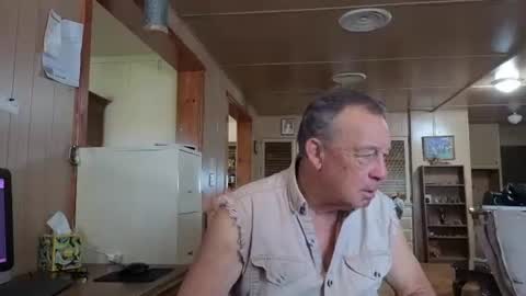 dakit online show from 04-26-26, 02:48