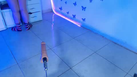VALENTINA  online show from 05-03-26, 08:31