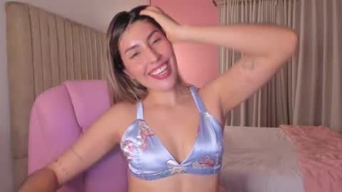 Helloo HAPPY NEW YEAR  Ill be back soon   online show from 10-22-25, 02:45