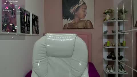 Snapshot of dakota_cortez chatting on 06-20-26, 12:19 Dakota Cortez online show from 06-20-26, 12:19