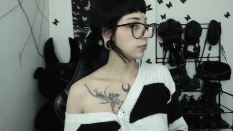 Snapshot of dakota_krall_ chatting on 02-14-26, 03:36 dakota online show from 02-14-26, 03:36