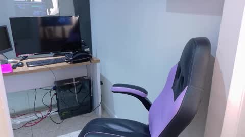 Snapshot of dakota_rainbow22 chatting on 03-01-26, 04:25 DAKOTA online show from 03-01-26, 04:25