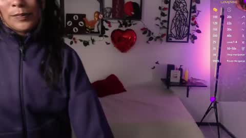 Snapshot of dakota_ro chatting on 07-01-26, 09:25 Caroliina online show from 07-01-26, 09:25