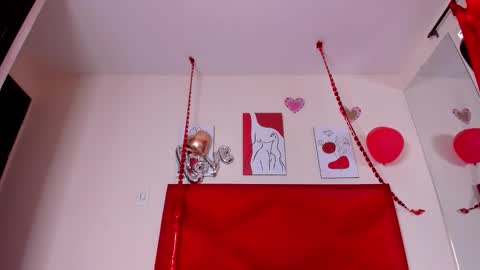 Snapshot of dakotaholand chatting on 02-19-26, 09:11 dakotaholand online show from 02-19-26, 09:11