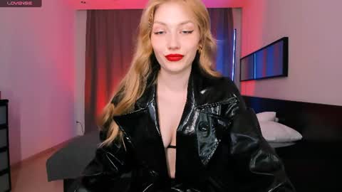 Dakota online show from 06-15-26, 11:56