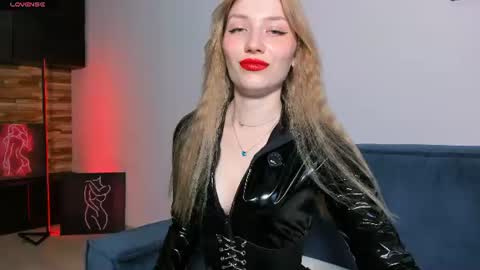 Dakota online show from 06-28-26, 12:22