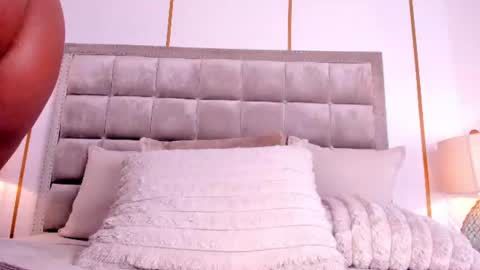 Snapshot of dakotawangi chatting on 07-07-26, 07:23 online show from 07-07-26, 07:23