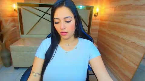 Dakotha  online show from 01-08-26, 03:09