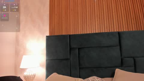 Violeta online show from 10-16-25, 01:34