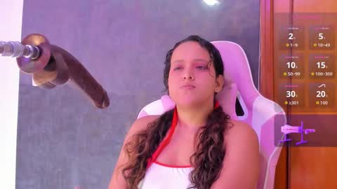 Snapshot of dalia_roses chatting on 11-02-25, 01:08 Dalia online show from 11-02-25, 01:08