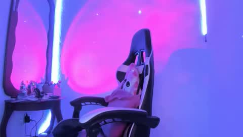 Snapshot of daliaapril22 chatting on 03-07-26, 07:55 Dalia April online show from 03-07-26, 07:55