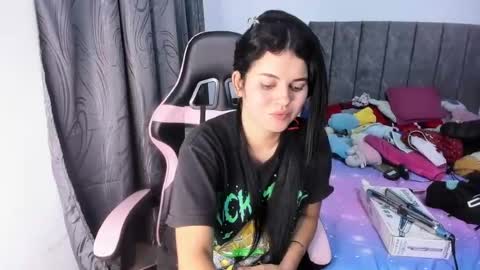 Snapshot of daliaapril22 chatting on 07-20-26, 11:51 Dalia April online show from 07-20-26, 11:51