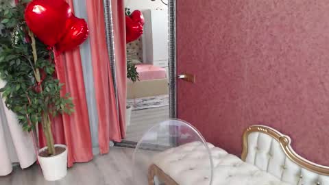 Snapshot of daliahaven chatting on 02-14-26, 09:11 DaliaHaven online show from 02-14-26, 09:11