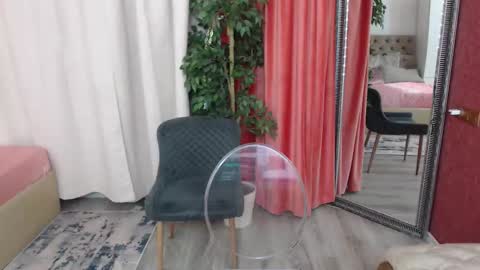 Snapshot of daliahaven chatting on 03-12-26, 10:16 DaliaHaven online show from 03-12-26, 10:16