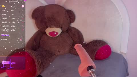 Snapshot of daliajohnson_ chatting on 01-05-25, 01:03 leila williams online show from 01-05-25, 01:03