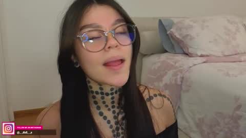 Snapshot of daliapunkt chatting on 03-06-26, 11:45 Dalia online show from 03-06-26, 11:45