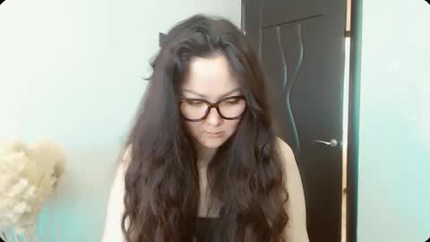 Snapshot of dalidayes chatting on 01-15-26, 06:40 Dali online show from 01-15-26, 06:40