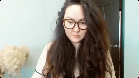 Snapshot of dalidayes chatting on 01-17-26, 04:50 Dali online show from 01-17-26, 04:50