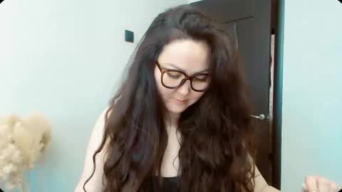 Snapshot of dalidayes chatting on 02-01-26, 03:38 Dali online show from 02-01-26, 03:38