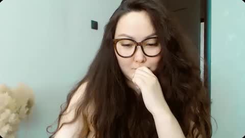 Snapshot of dalidayes chatting on 02-03-26, 06:40 Dali online show from 02-03-26, 06:40