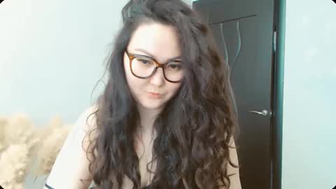 Snapshot of dalidayes chatting on 02-22-26, 04:02 Dali online show from 02-22-26, 04:02