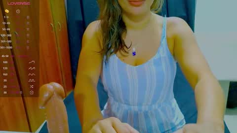 Snapshot of dalila_sexxx chatting on 03-04-26, 03:45 Dalila online show from 03-04-26, 03:45