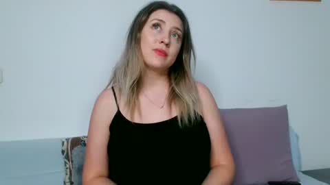 Snapshot of dalyana22 chatting on 06-15-26, 08:55 Maria online show from 06-15-26, 08:55