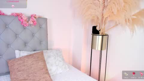 Dalyla online show from 10-27-25, 02:10