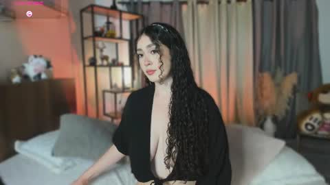 Snapshot of dalylarose chatting on 06-13-26, 01:31 Dalyla online show from 06-13-26, 01:31