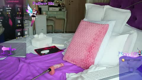 Snapshot of dalynnda25 chatting on 12-28-24, 01:17 dalynnda25 online show from 12-28-24, 01:17