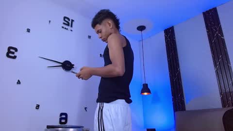 Snapshot of damar_felipe chatting on 11-04-25, 04:22 damar_felipe online show from 11-04-25, 04:22