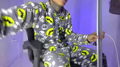 Snapshot of damar_felipe chatting on 11-27-25, 10:12 damar_felipe online show from 11-27-25, 10:12