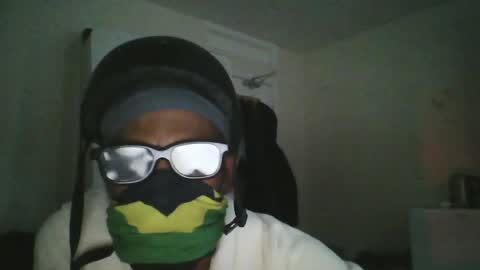 Snapshot of dameasyuk1 chatting on 07-05-26, 04:19 dameasyuk1 online show from 07-05-26, 04:19
