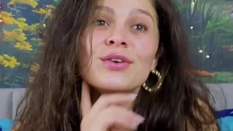 Snapshot of damedefeu chatting on 01-21-25, 11:24 damedefeu online show from 01-21-25, 11:24