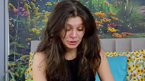 Snapshot of damedefeu chatting on 02-15-25, 11:39 damedefeu online show from 02-15-25, 11:39