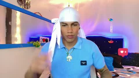 Damian online show from 02-11-25, 02:57