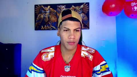 Damian online show from 02-15-25, 03:31