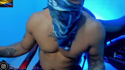Snapshot of damian_torner chatting on 06-27-26, 02:44 Damian torner online show from 06-27-26, 02:44