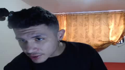 damiansexyboy69 online show from 11-10-25, 12:04