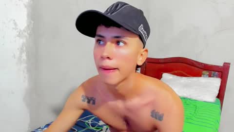 Snapshot of damien_444 chatting on 10-01-25, 11:49 damien_444 online show from 10-01-25, 11:49